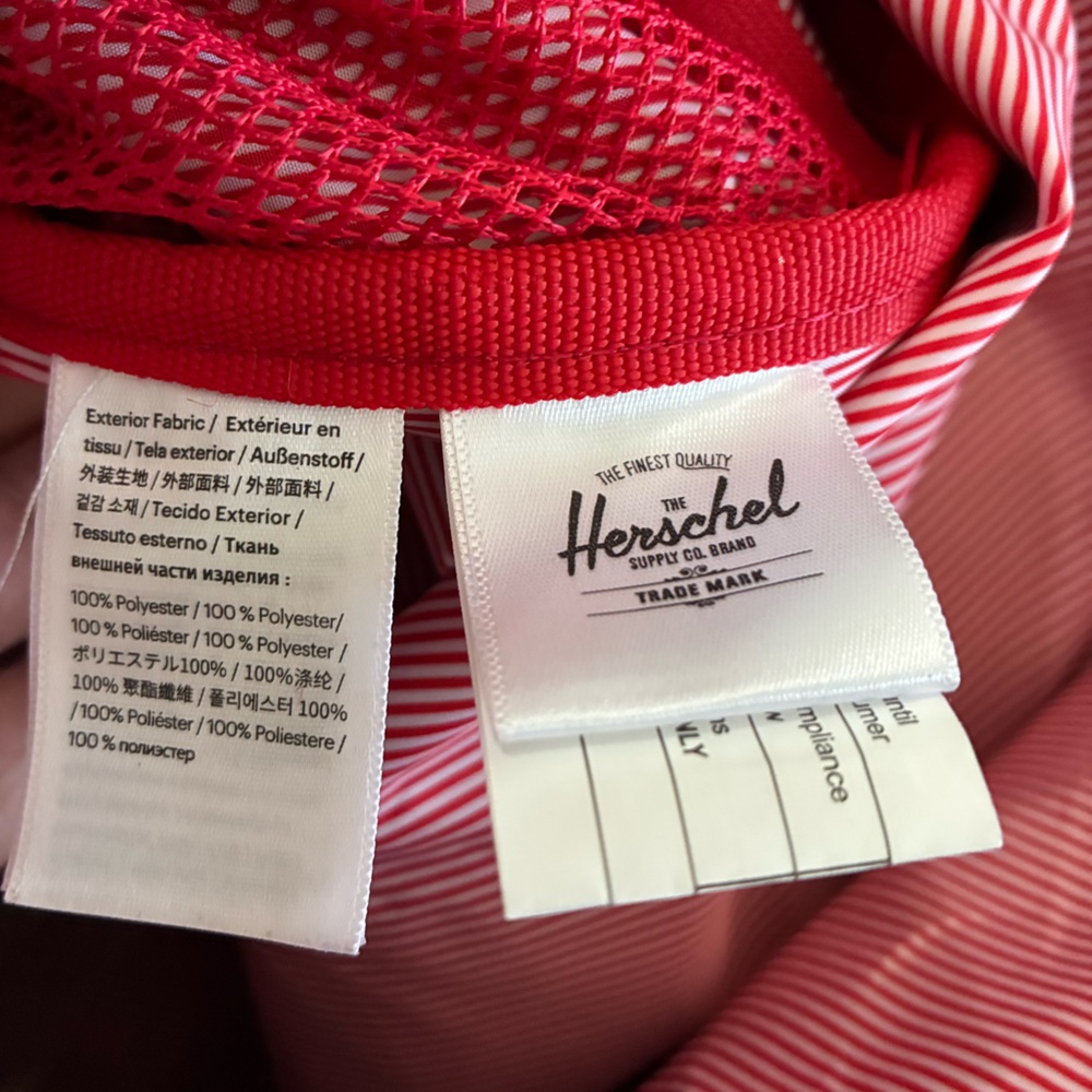 Herschel Supply Company Charcoal Duffel Bag - Picture 4 of 11